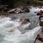 canoaraft en el sella, asturias